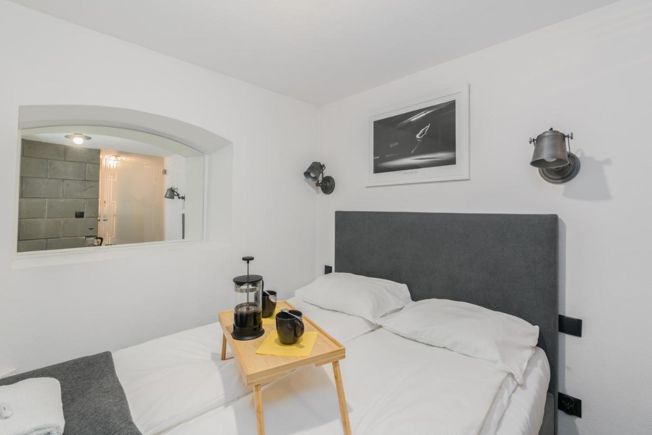 Underground Level Apartments Strzalowa By Renters Poznan Exterior foto