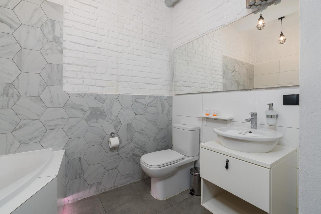 Underground Level Apartments Strzalowa By Renters Poznan Exterior foto