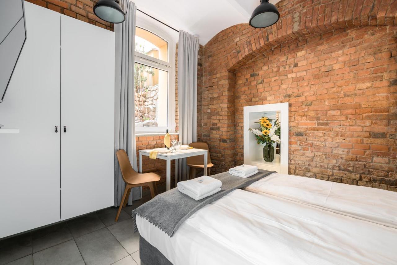 Underground Level Apartments Strzalowa By Renters Poznan Exterior foto