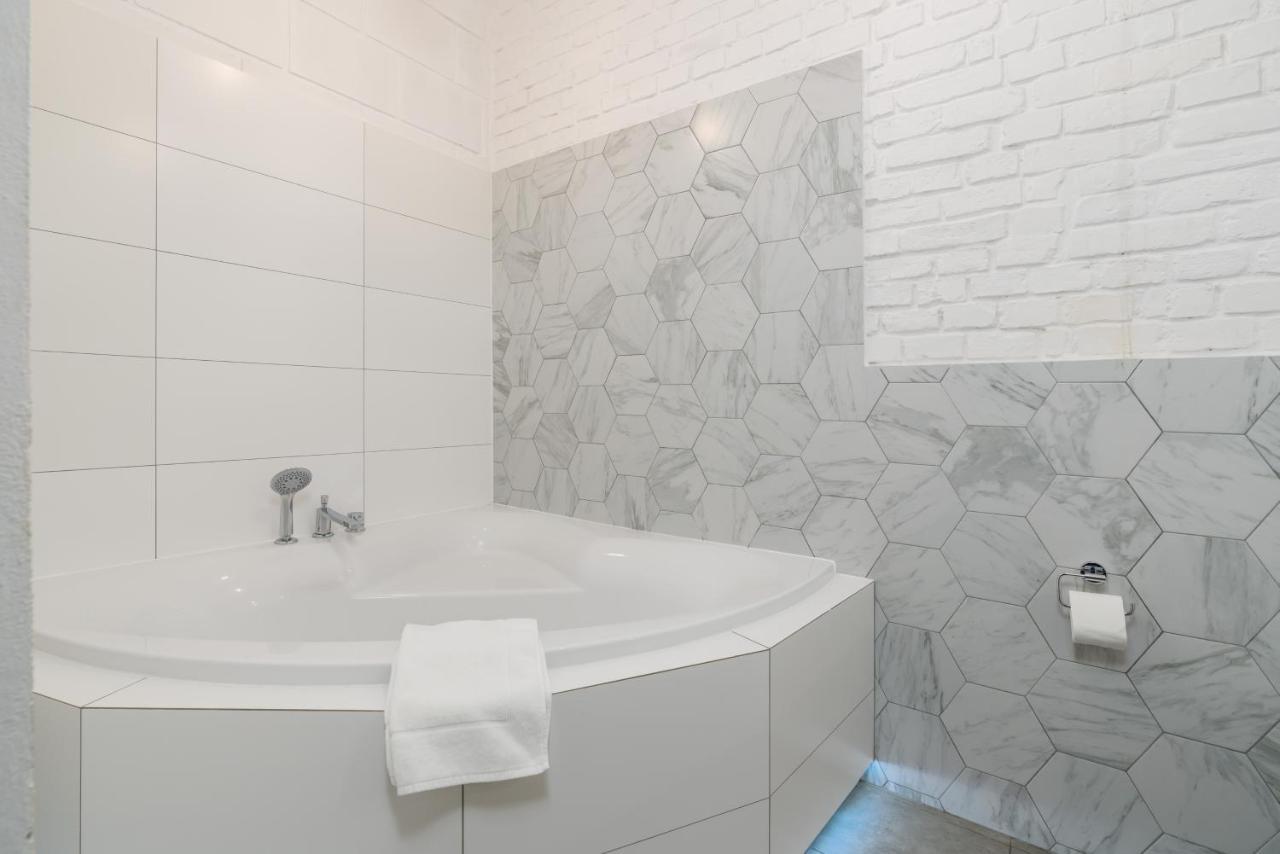 Underground Level Apartments Strzalowa By Renters Poznan Exterior foto